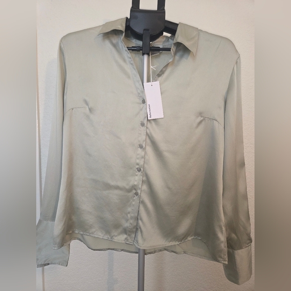 Fred David Tops - Fred David Women's Light Green Button Down Shirt